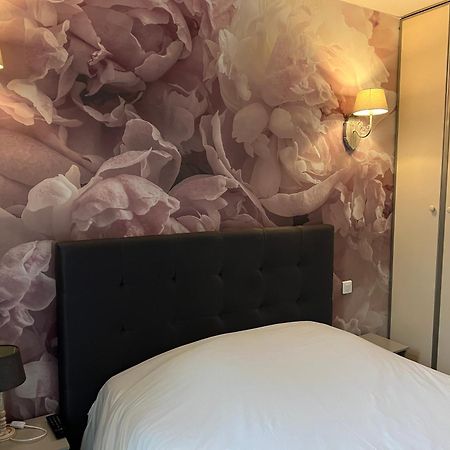 Le Cheval Blanc Hotel Jargeau Екстериор снимка