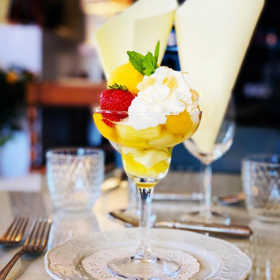 Le Cheval Blanc Hotel Jargeau Екстериор снимка