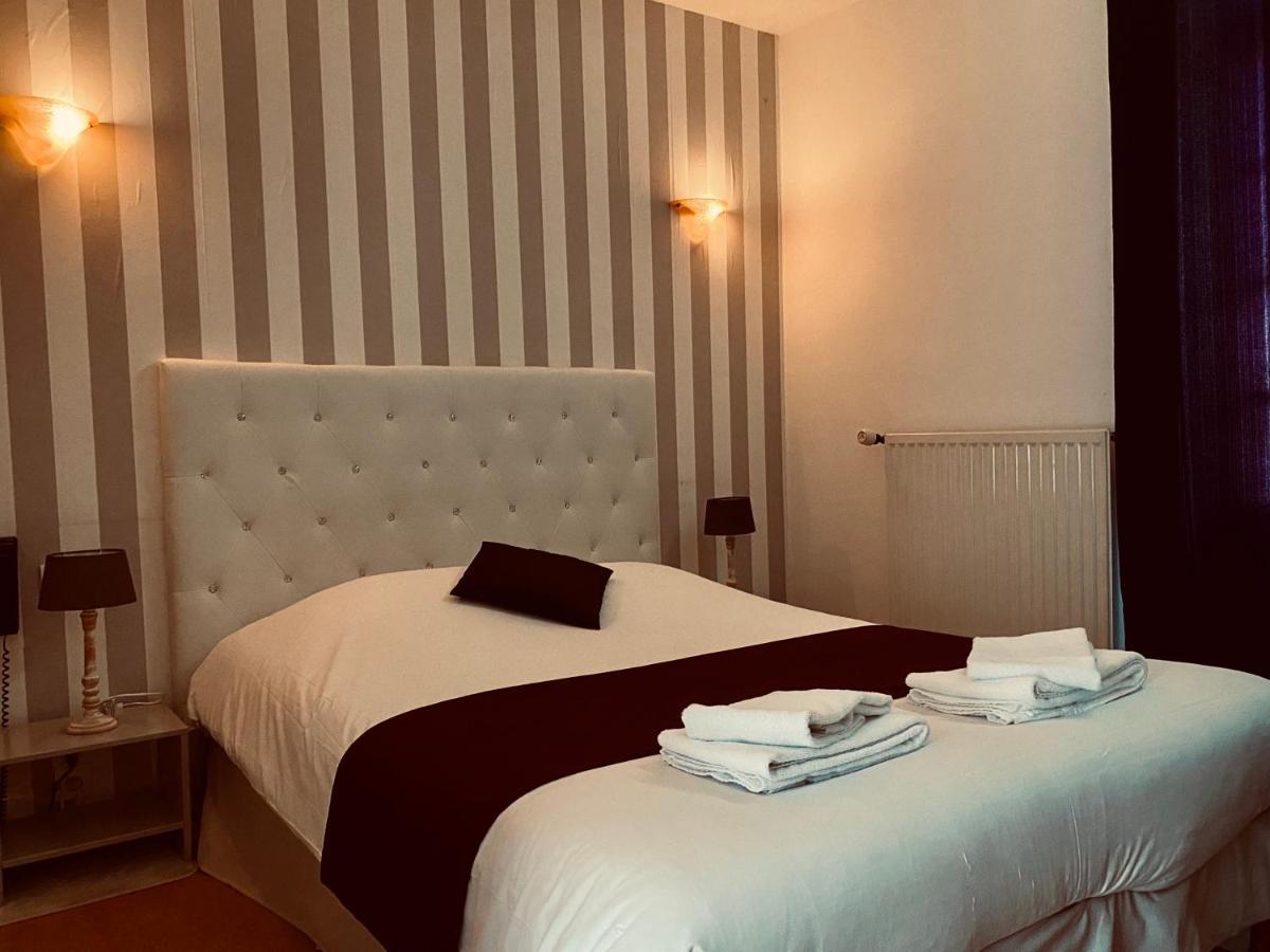 Le Cheval Blanc Hotel Jargeau Екстериор снимка