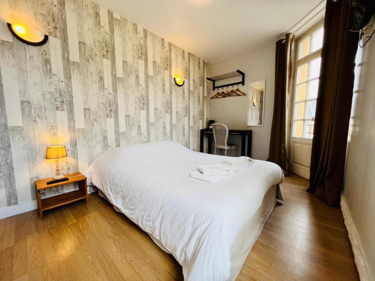 Le Cheval Blanc Hotel Jargeau Екстериор снимка
