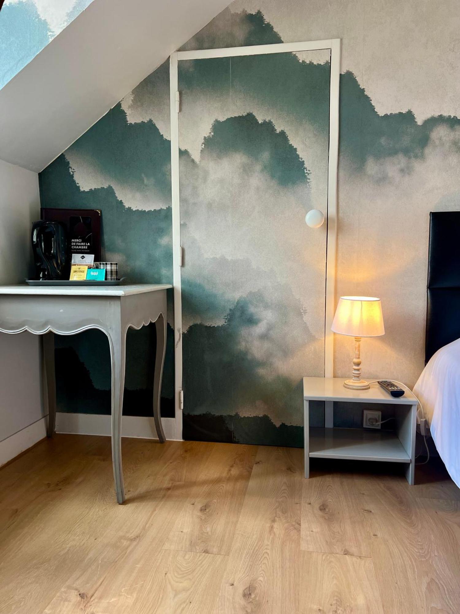 Le Cheval Blanc Hotel Jargeau Екстериор снимка